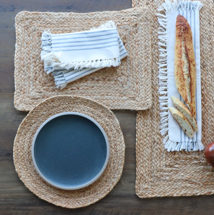 Classic Jute Table Runner