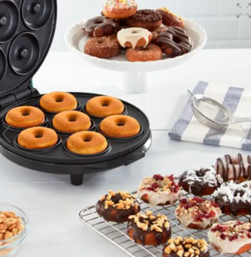 Dash Mini Donut Express Maker