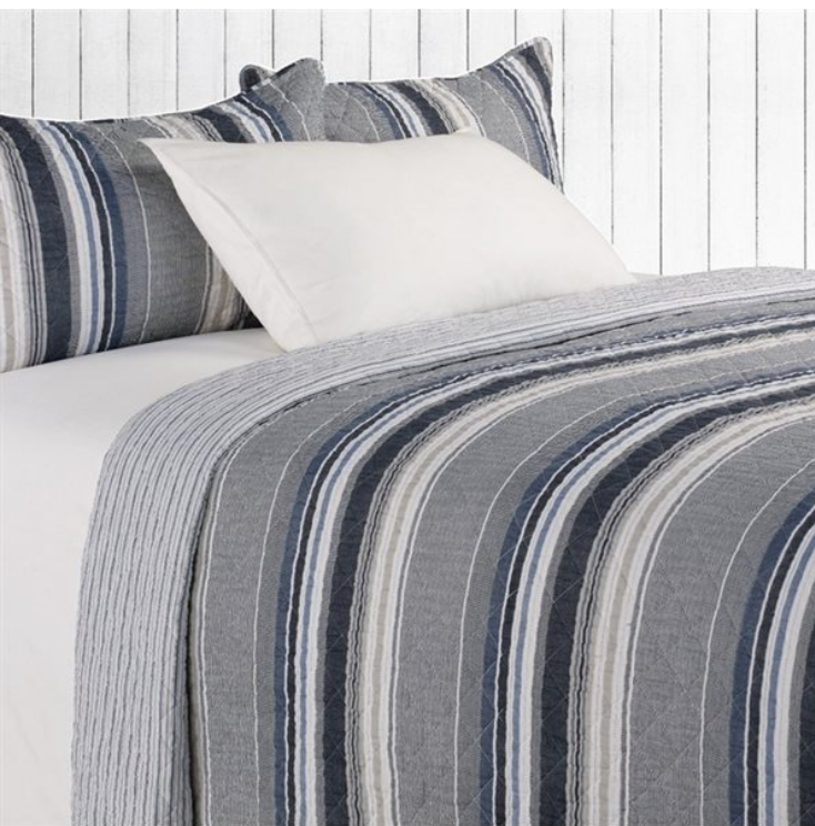 Pino Quilt Set