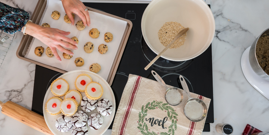 christmas cookie recipe - last minute christmas baking - quick cookie recipe - ginger cookie recipe - holiday baking - the best christmas cookie recipe